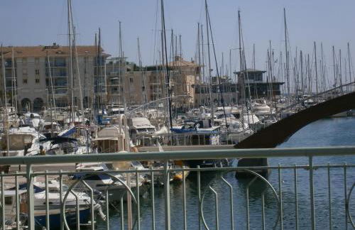 Studio et parking à 300m de la plage de Fréjus - Foto 22