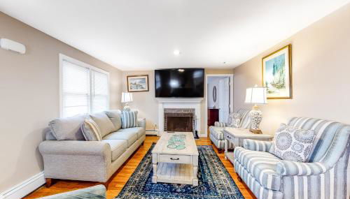 Cape Cod Playhouse - Foto 2