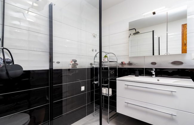 Vintage Winehouse Backov - Foto 20