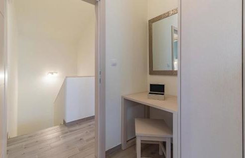 Awesome Home In Radeki Polje With Sauna - Foto 37