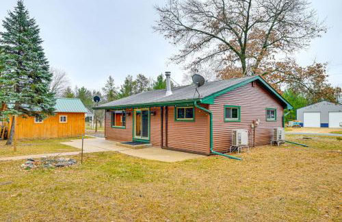 Canal-Front Cabin Dock and Fire Pit in New Lisbon - Foto 19