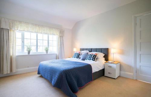 Beautiful detached home in quaint village setting - Foto 3