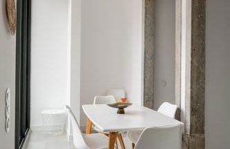 Stylish 2-Bedroom Apartment with Terrace in Alcântara - Photo 4