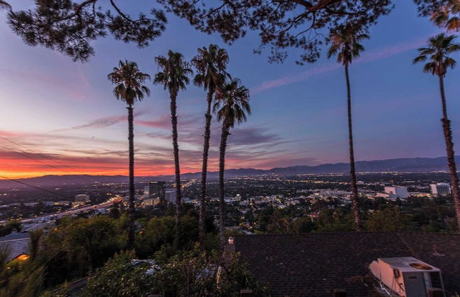 Oak Hills by Avantstay Panoramic View, Pool, Spa - Foto 45