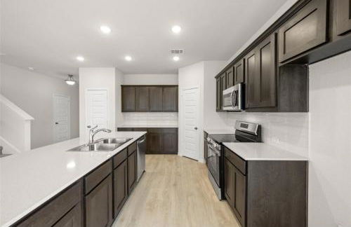 Cozy 6 Bedroom Near UNT & Medical City - Foto 12