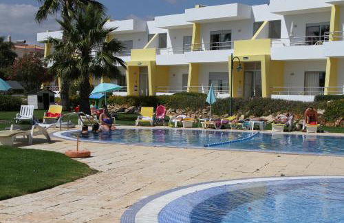 Apartamentos Santa Teresinha - Foto 16