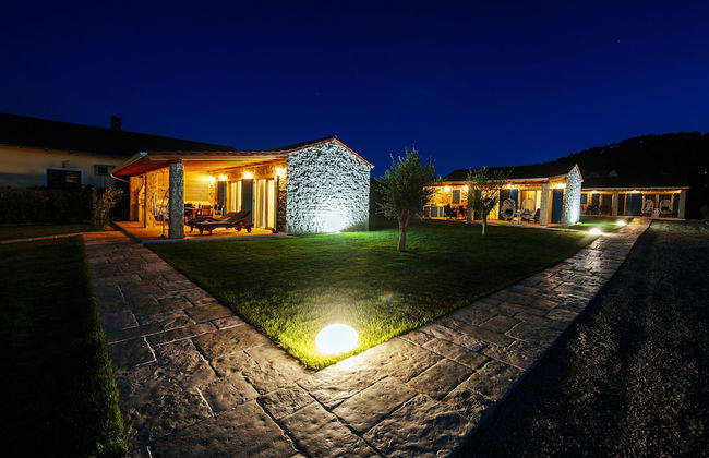 Dalmatian Pearls - Photo 44