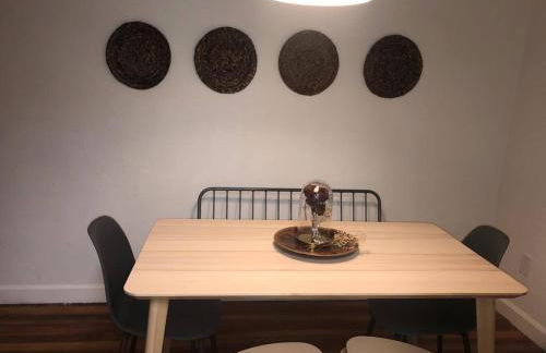 2 Bedroom Apartment Free Reserved Parking - Foto 14