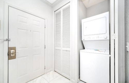 Near Disney - 3BR Condo - Games Pool & Sauna - Foto 39