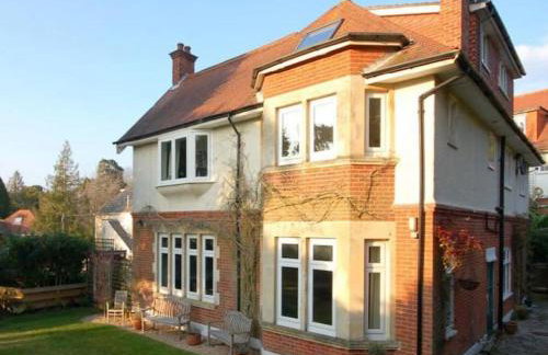 SEAFORTH by BOURNECOAST - A Large Manor House Suitable for Big Families and Groups - HB4638 - Photo 1