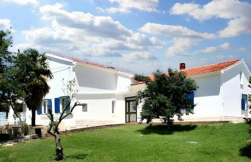 Family villa in Buje with pool and sea view - Foto 25