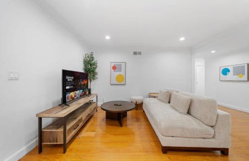 Marbella Lane - Serene & Spacious 3BR Haven - Foto 3