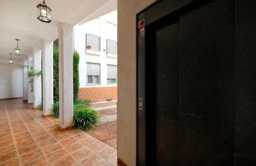 Apartamento cerca de la MEZQUITA DE CORDOBA & FREE PRIVATE PARKING - Foto 26