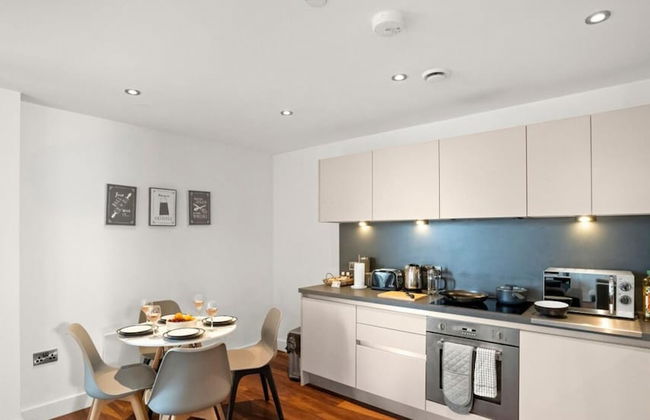 Spectacular Apartment Balcony View in City Centre - Foto 4