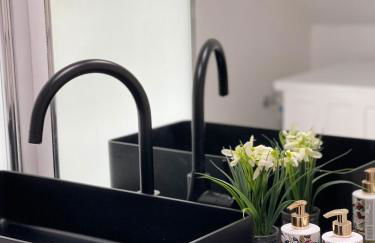 Berg Messe DG 1Zi, K,D,B Parkplatz, W-Lan, Homeoffice - Foto 1