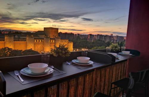 La balconada de la Aljafería con parking privado - Foto 1