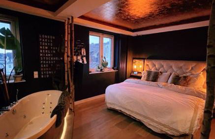 Private Loft with Rooftop & Jacuzzi in City Center - Foto 1