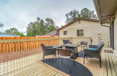 3BR with Patio and Fire pit near Hiking & Downtown - Foto 39