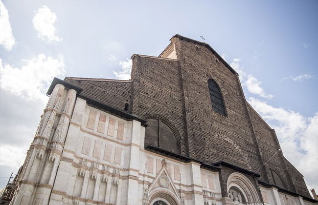 Passeggiata alla scoperta di Bologna - Foto 8