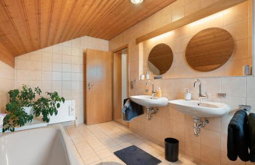 Ferienwohnung Dorfidyll - Foto 24