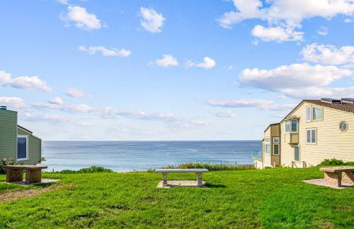 Encinitas Paradise | Seabluffe Gated Community w/ Beach Access - Foto 32