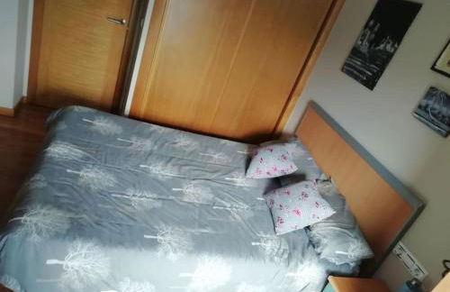 Habitacion en piso compartido y wc compartido cerca de Playa de Samil - Foto 1