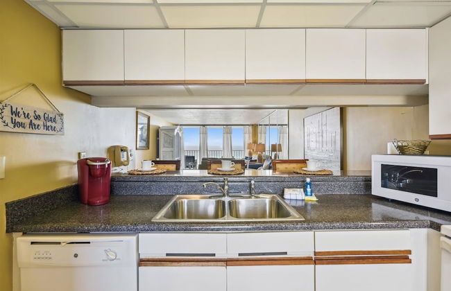 Edgewater Beach Resort #207 Tower 2 by Book That Condo - Foto 132