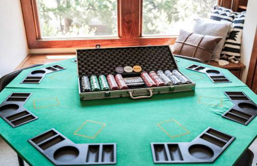 ATX Oasis - Pool, Hot tub, Firepit & Billiards - Foto 40