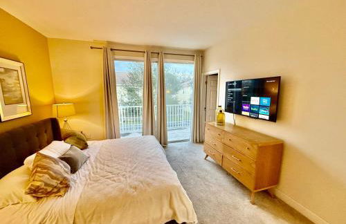 Grand Retreat 3BR Townhouse near Disney Parks - Foto 18