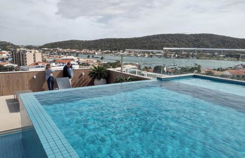 Flat Aconchegante Edifício Royale Cabo Frio - Passagem - Praia do Forte - Foto 17