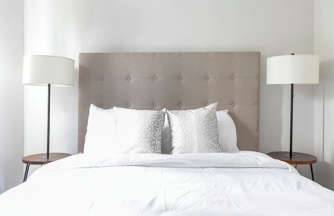 Near the Airport East Lake Craftsman - Foto 3