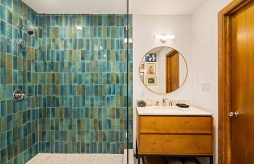 The Blue Forest Chalet - Kayak, Hike, Hot Tub - Foto 52