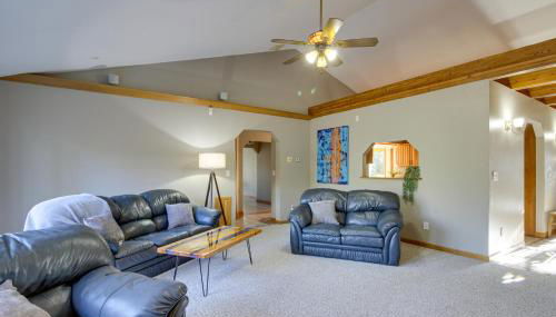 Peaceful Hibbing Getaway Heated Floors, Fire Pit! - Foto 5