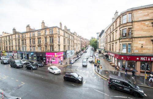 Two Bed Stylish Apartment in Heart of West End - Foto 31