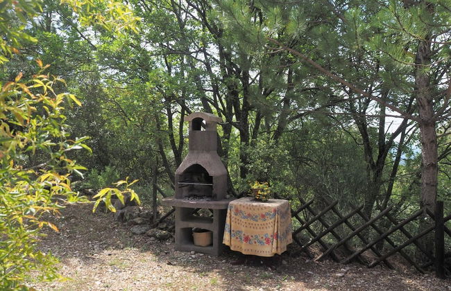 Chalet by Mont Ventoux With Stunning Views - Photo 11