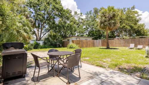 Central Tampa Business Ready Private Room Shared Spaces - Foto 4, Garden, Garden view