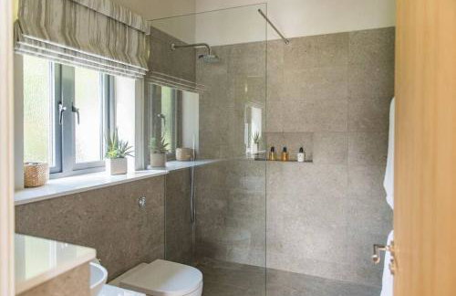 The Old Cherry Barn - Luxury barn conversion - Photo 32