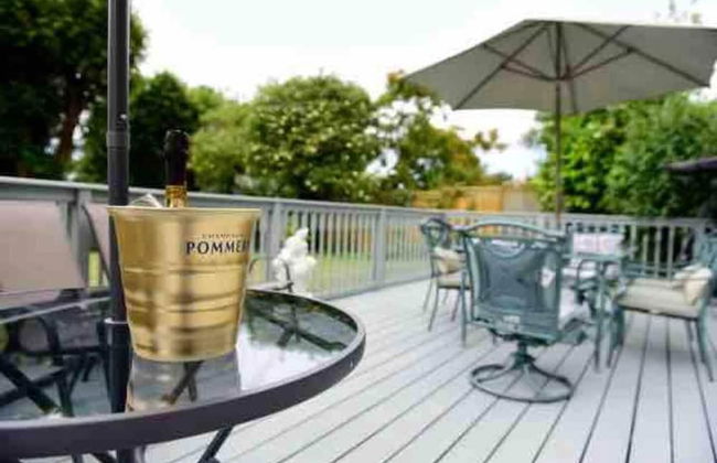 Inviting 7-bed House With sea Views in Hythe - Foto 23