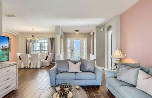 The Marvel Mansion 5BR Pool Home Near Disney World - Foto 7