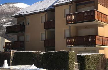 Bagnères-de-Luchon de Luchon T3 vue montagne 15 minutes station de ski, piscine de juin - septembre - Photo 48