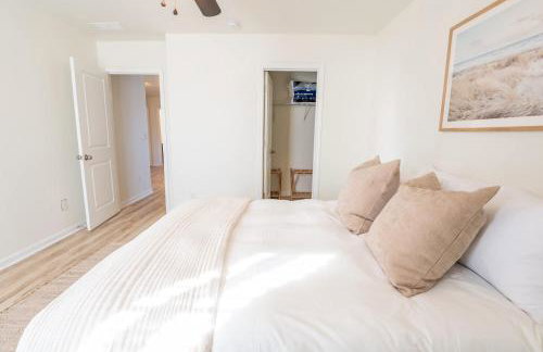 Coastal Retreat & Water Views - Minutes to CHS - Foto 22