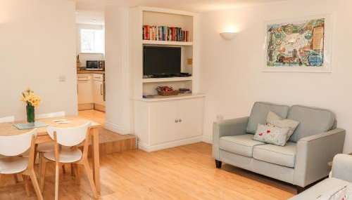 32A, Buxton - Foto 2