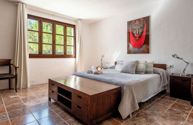 San Josep 6-bed Villa, Sleeps 14, Pool & Sea View - Photo 8