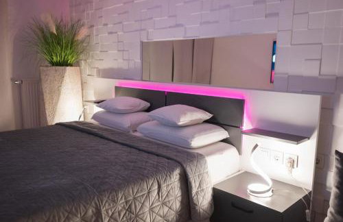 Apartment PLAZA -Wallbox 11kW- Private SPA- Jacuzzi, Infrared Sauna, Luxury massage chair, Parking, Entry with PIN 0 - 24h, FREE CANCELLATION 24 hours before Check In,Premium pillows and mattress - Photo 54