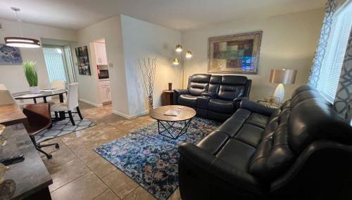 King bed first floor Mid City with Parking - Foto 5