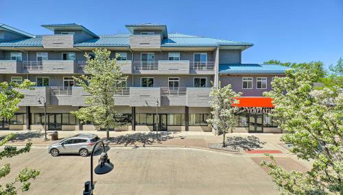 Grand Haven Condo - Walk to Nearby Hot Spots! - Foto 3