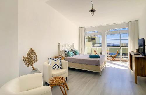 Casa Safira by LovelyStay - Photo 10