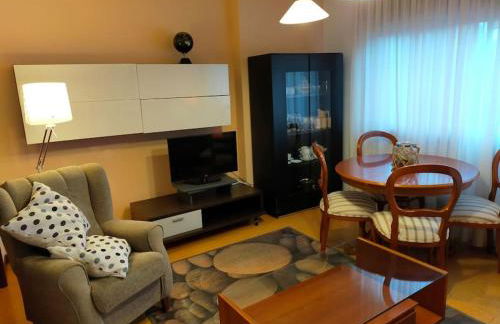 Corunna Piso acogedor 3 hab. amplias wifi - Foto 1