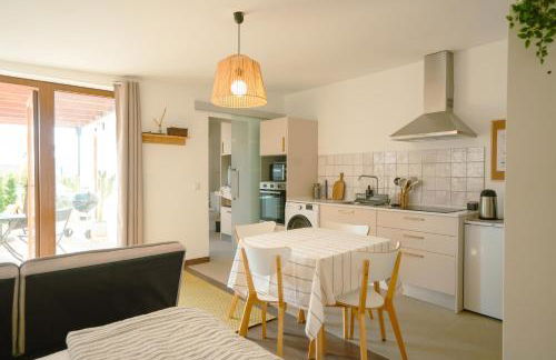 Tēra Stay - Photo 14