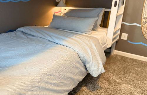 Noc Nest Family Retreat - Game Room & Cozy Lanai - Foto 49